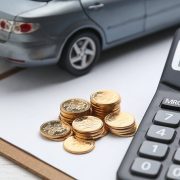 Auto-osiguranje u Velikoj Britaniji poskupelo za 100 funti