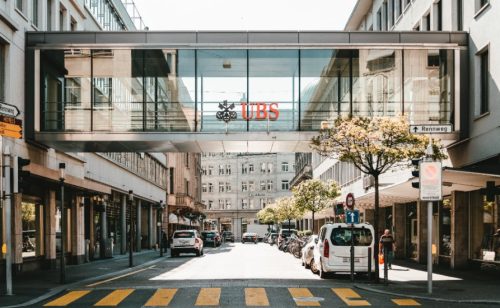 Banka UBS otpušta 10.000 zaposlenih do 2027.