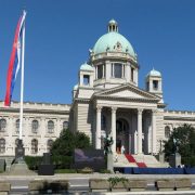 Vanredni parlamentarni i lokalni izbori u Srbiji raspisani za 17. decembar