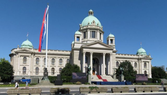 Vanredni parlamentarni i lokalni izbori u Srbiji raspisani za 17. decembar