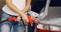 Evrodizel i bezolovni benzin jeftiniji za po šest dinara