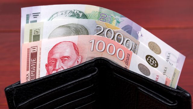 Sindikati: Minimalac od 40.000 dinara veliki poraz, povećati prosečne plate najmanje 20 odsto
