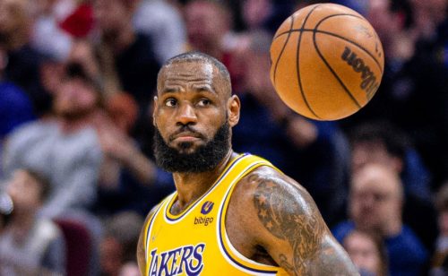 Lebron Džejms pozajmio 300 miliona dolara od osiguravajućih kompanija