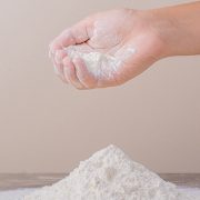 Poziv pekarima za kupovinu preostalog brašna iz Robnih rezervi po subvencionisanoj ceni
