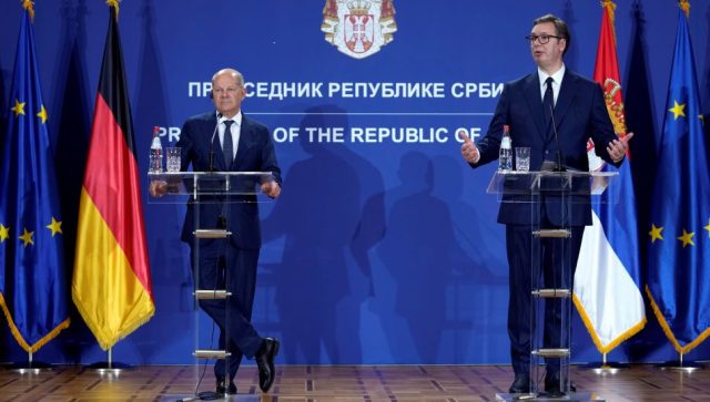 Vučić nije obećao pridruživanje antiruskim sankcijama