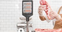 Ograničenjem cena mesa zaštićeni potrošači i klanice, na udaru domaći farmeri
