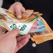 Hrvati imaju najvišu minimalnu zaradu u regionu, BiH najnižu