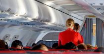 avion kabina stjuardesa stjuardese avio industrija saobraćaj