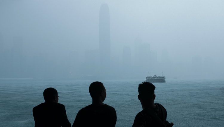 Odloženo otvaranje Hongkonške berze zbog tajfuna