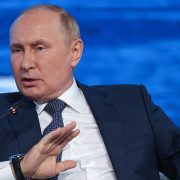 Putin: Očigledan pad inflacije u Rusiji