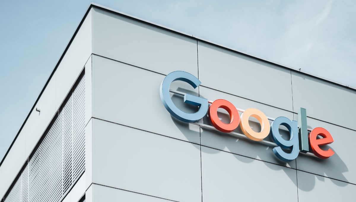 Kompaniju Google tužile 32 medijske grupe