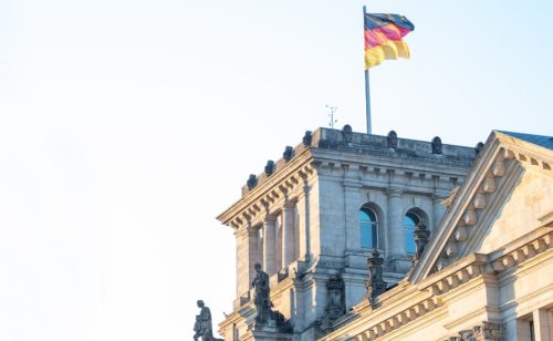 Rat ponovo gasi nadu u nemački privredni oporavak