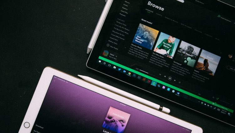 Spotify u ponudi za američke korisnike sada ima i audio-knjige