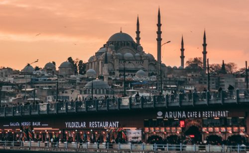 Turska potrošila 12 milijardi dolara za odbranu lire