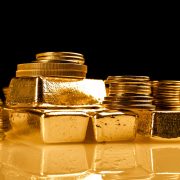 Analitičari UBS-a predviđaju rast cene zlata od deset odsto
