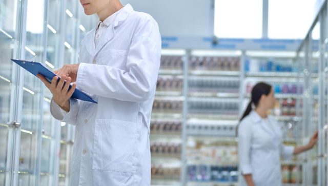 Nabavka farmaceutskih proizvoda sve teža, isporuke kasne i više od četiri meseca