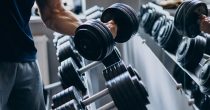 strong-man-training-gym trening fitnes centar tegovi teretana