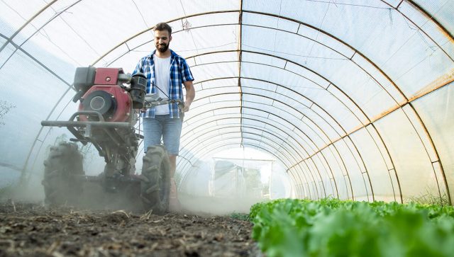 Poljoprivrednicima u Srbiji kasne subvencije i povraćaj akcize