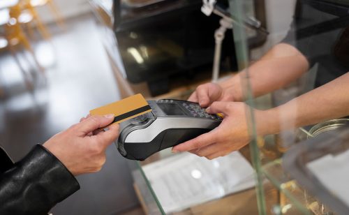 I u 2026. podrška malim biznisima da besplatno uvedu bezgotovinska plaćanja