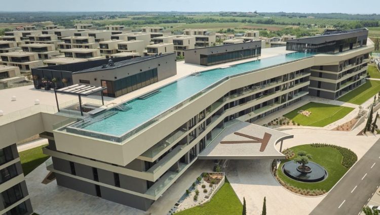 MK Grupa otvorila hotelski kompleks u Hrvatskoj