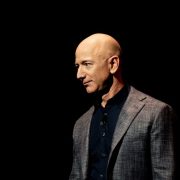 Bezos prodao akcije Amazona za četiri milijarde dolara
