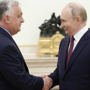Orban stigao u Kremlj na sastanak sa Putinom