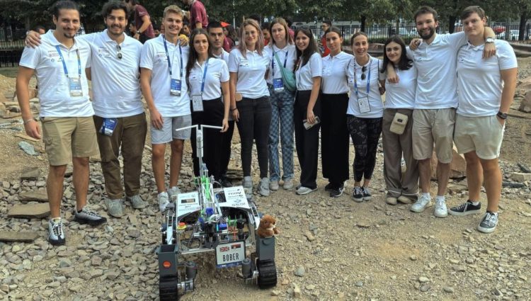 Roboti koji ne kradu posao ljudima i rover za istraživanje Marsa