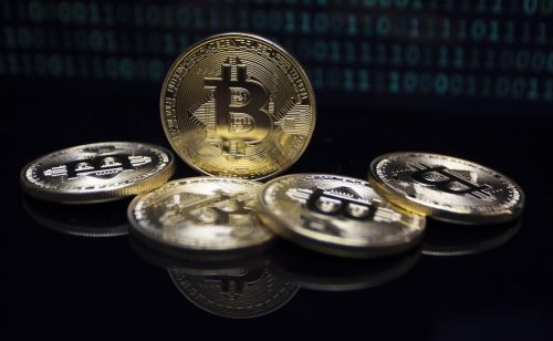 Bitcoin dosegao rekordnu vrednost višu od 94.000 dolara