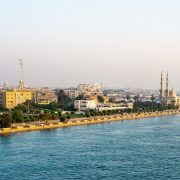 Egipat izgubio sedam milijardi dolara prihoda od Sueckog kanala