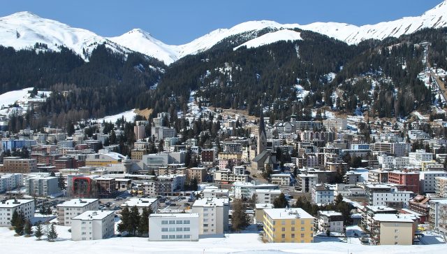 Pokušaj obnove dijaloga u vremenu rastućih podela i nepoverenja