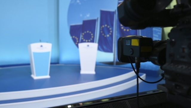 Luis de Gindos: ECB podržava prekogranična spajanja banaka u Evropi