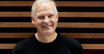 Mediji u Australiji teže da zauzmu kritički stav prema kompanijama i vladi John Croll – Truescope
