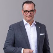 Ronald Zeliger imenovan za predsednika FIC Srbija