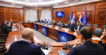 Đedović o NIS-u: Stigla pojašnjenja SAD, čekamo korake ruske strane dubravka-nis-sastanak