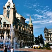 Gruzijska ekonomska renesansa u senci politike