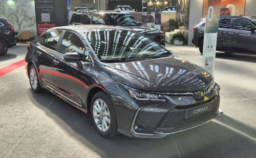 Toyota beleži pad globalne prodaje treći mesec zaredom