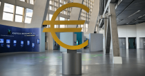 Ekonomska neizvesnost slabi uticaj monetarne politike u evrozoni euro-central-bank-foto-biznisrs (1)