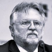 Preminuo ekonomista i bivši ministar Dušan Vujović