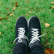 Investicioni fond kupuje proizvođača patika Skechers