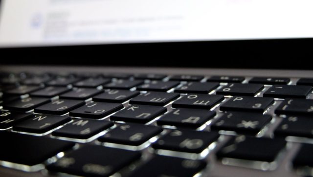 Investitori ulažu u poznate AI startapove, ostali zanemareni
