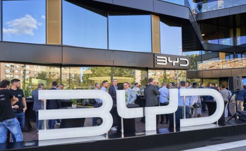 Pad prodaje vozila BYD peti mesec zaredom