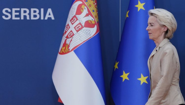 Vučić tražio od Fon der Lajen da Srbija bude izuzeta od carina i kvota za čelik