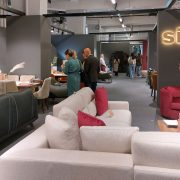 Simpo prodaje stambeno-poslovnu zgradu u Beogradu