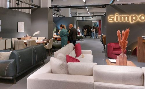 Simpo prodaje stambeno-poslovnu zgradu u Beogradu