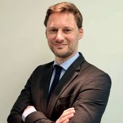 Veštačka inteligencija zauzela centralnu poziciju, dok etičke dileme rastu