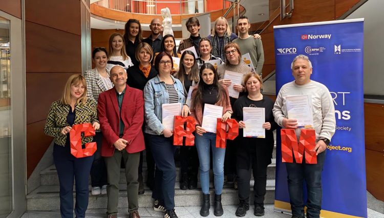 Uručeni sertifikati prvoj generaciji polaznika Finansijske akademije za organizacije civilnog društva