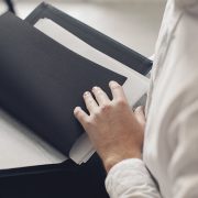 Može li preduzetnik u penziju bez gašenja radnje?