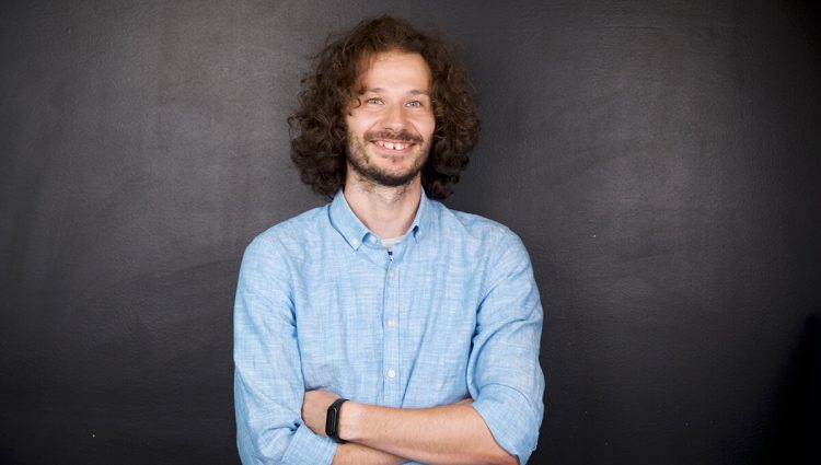 AI industrija će morati da odraste i napusti model besplatne eksploatacije