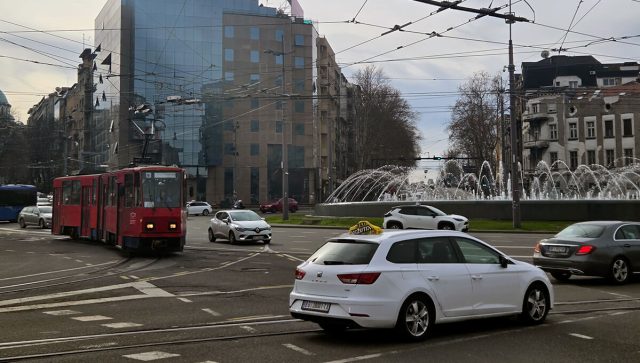 Rast cena goriva neće uticati na cene taksi prevoza u Beogradu