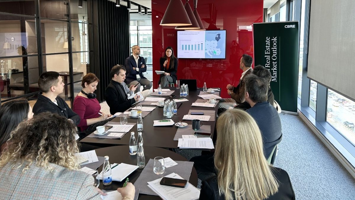 Tržište nekretnina u Srbiji 2026: Još jedna godina stabilnosti, ali i lokalnog kapitala